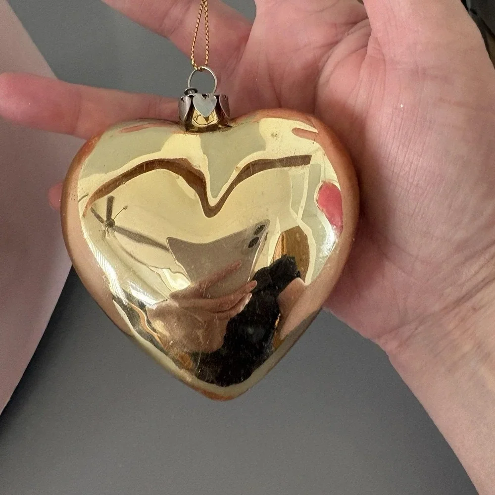 Y2K Juicy Couture 6 Piece Christmas Ornaments in Box Scottie Crown Berry Heart
